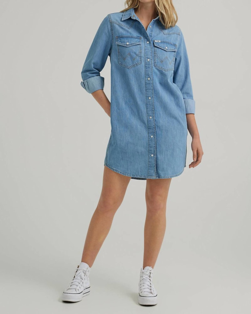 Front of a model wearing a size XL Loose Fit Denim Shirt Dress in Scarecrow Blue in Scarecrow Blue by Wrangler. | dia_product_style_image_id:337662